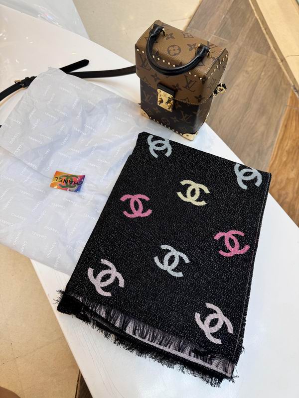 Chanel scarf 180X70cm E11